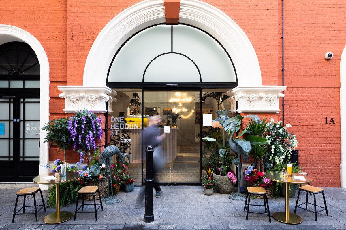 REDD is the latest company to call One Heddon Street home. They are a privately owned real estate company focusing on the investment, development and management of prime property in world class locations bit.ly/2NJtJvG #LondonCoWorking #LondonOfficeSpace #OneHeddonStreet