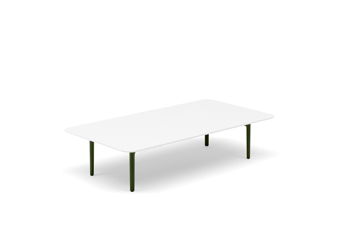 DesignTrade tweet picture