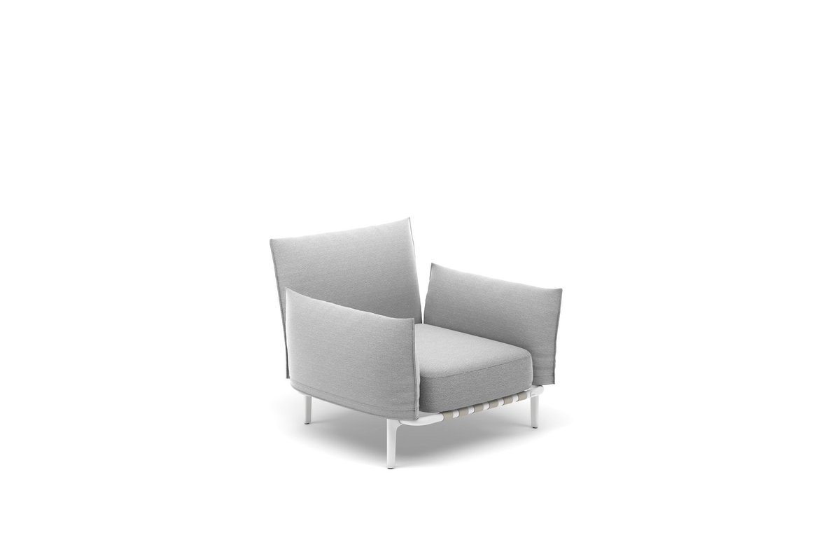 DesignTrade tweet picture
