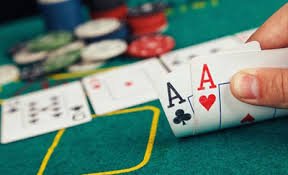 SHamptonPoker's tweet photo. ♥️♣️ Cash Action ♦️♠️
Are you looking to play some cash games? 
We have a dealer available from 7 pm!!
Rake free from 7 pm until 9 pm!!
We look forward to seeing you! https://t.co/ehZClaV1Ta