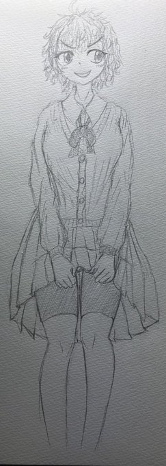 珍しく大きいスケブに描いたら角度かなり付いた状態で見てたことに気づいて無事死亡_:('ཀ`」 ∠):
せっかくJKのやつ描いてたのに。゜(゜'Д`゜)゜。 