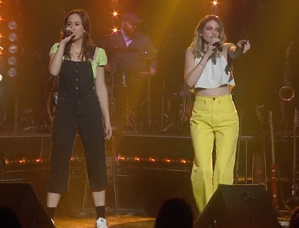 RPMpromotion's tweet image. 💕 Take a look at @Heartstreets_ fabulous performance of #GoodThing and #1Double on @telequebec !! We are in love!! 💕
Watch here &amp;gt; ow.ly/cCv730o10RX