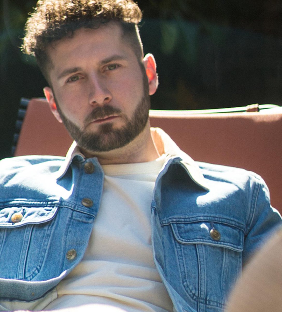 Do512's tweet photo. Experience music like never before. Visit the opening of the #SXSW music track TODAY w/ the @smart_worldwide mobile disco and our special guest DJ - Elderbrook in a transportable club suspended in the air over a vision of a futuristic city. #smartSXSW #ad https://t.co/F2Y2na88zO https://t.co/3HjrSLMdnE