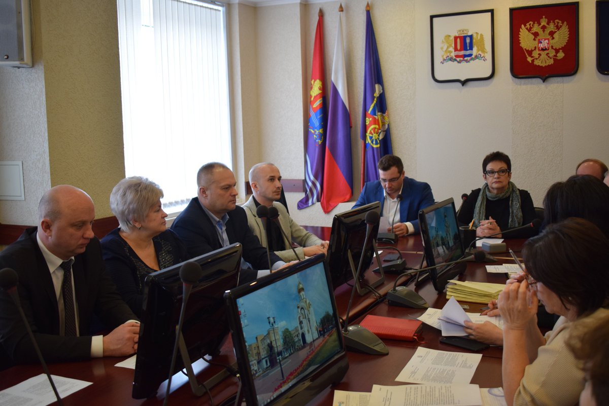 ty_nuzhen's tweet photo. До старта XII городского марафона «Ты нам нужен!» осталось 4 дня! В благотворительных мероприятиях по сбору средств в помощь больным детям будет задействовано около 330 площадок, на которых будут дежурить более 700 волонтеров! https://t.co/zrIrKfHvSI https://t.co/zOMJ0EYPNc