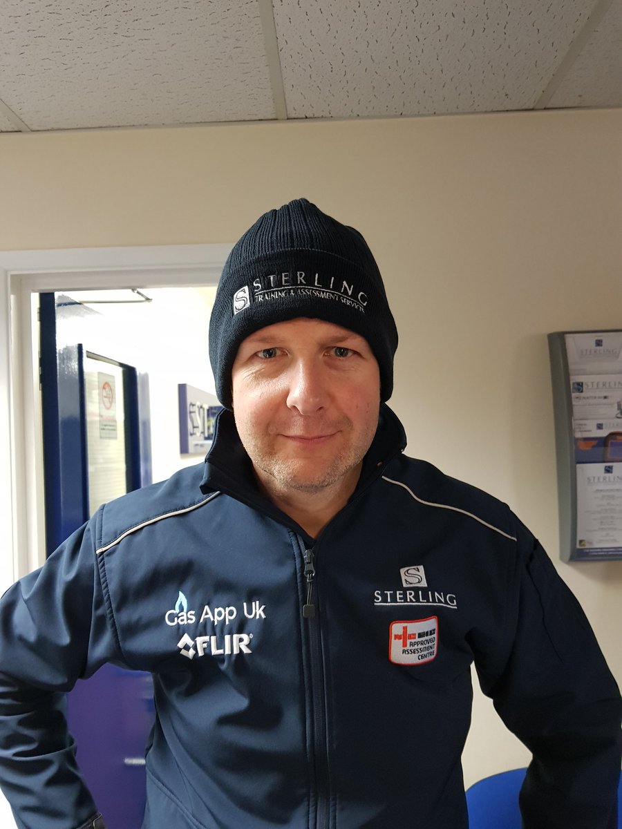 NikiUnderwoodS's tweet image. What better to keep you warm on a day like today than a new sterling and GasApp beanie hat! #notspringyet @Sterling4Gas @gasappuk @juhearn1 @SterlingHPC @GaryWal46555741 @MrsBarrettHeat @Intergasheating @KateHarrison_x