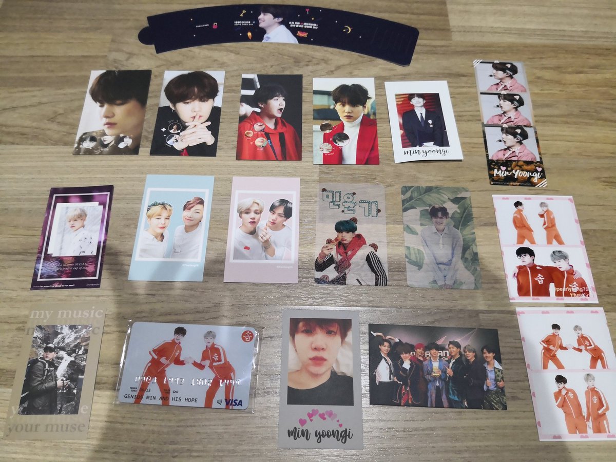 Sketchy_Owls's tweet photo. I had a lovely time at @Sparkling_SUGA #GENIUSLABSG the atmosphere was great and the fs i collected are all so lovely

Thanks @chimchimroll @mandylmy25 @prdsjen @KFactorySG @meteorjeon @pearlyteng75 @jingerbreadmin @sugashooked93 @butaejigae

Sorry if I missed out anyone!! https://t.co/2osBJ36G7W
