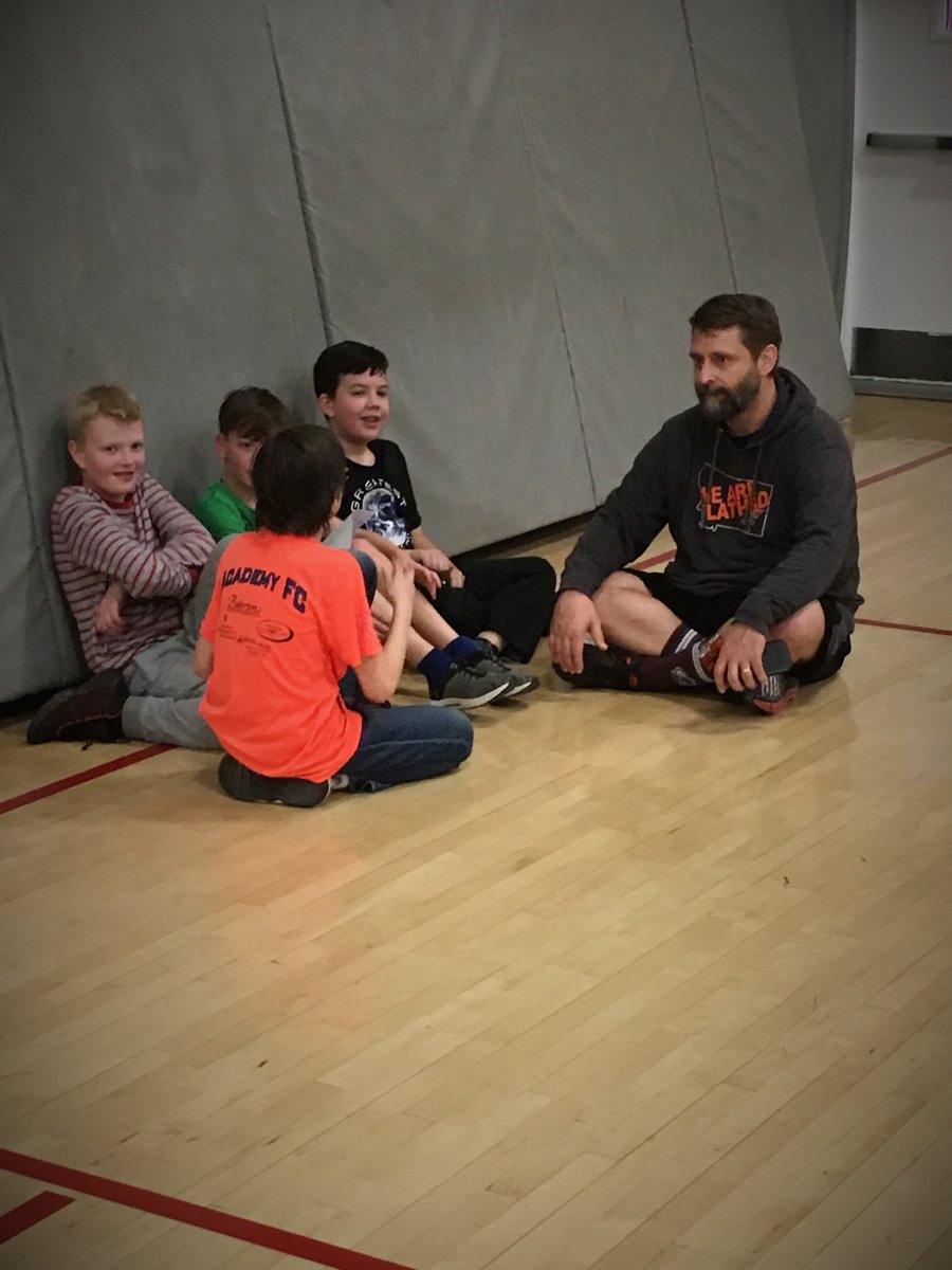 WebberMS's tweet photo. Last night our #WebberWellness crew hosted a fun Richochet tournament. 4 Ss & 1 teacher per team. TY teachers for making this happen! #theWebberWay πΈPK @HBmurillo9 @PantherPrideBD https://t.co/wkuTgcYVVc