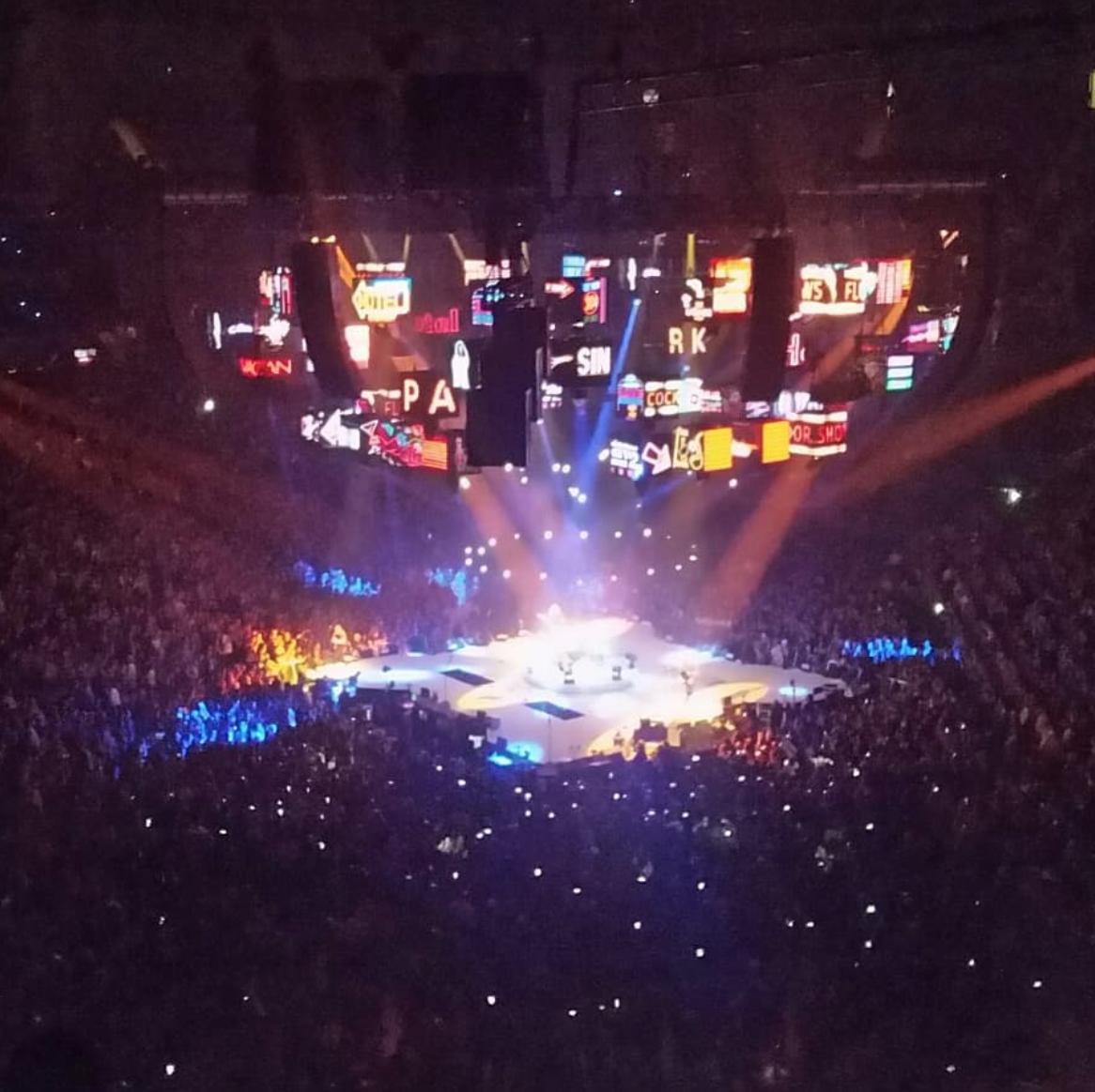 MetallichatPod's tweet photo. NEW EPISODE! Remy, Stephen and Engineer Abby recap the #MetInKC #WorldWired show. Listen: https://t.co/pckIm9bVSe https://t.co/EWvpb5k6r4