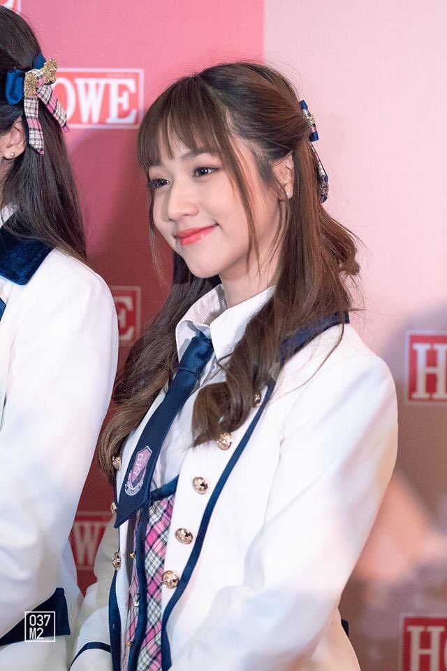 037_m2's tweet photo. I love your smile <3

#CakeBNK48 #BNK48 #รอยยิ้มของคุณเค้ก
#HoweAwards2018
#037M2 https://t.co/AFnJHWKgmq
