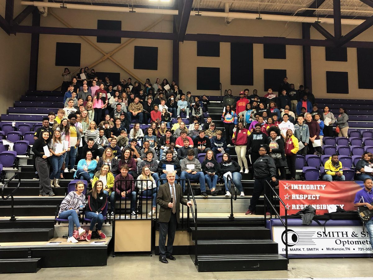 BethelPresident's tweet photo. Proud to have 175 high school visitors today from Humboldt, Bruceton and West Carroll at Bethel University.  #HumboldtStrong #west  Carroll eagles #hollowrockbruceton https://t.co/VLCUi1bbce