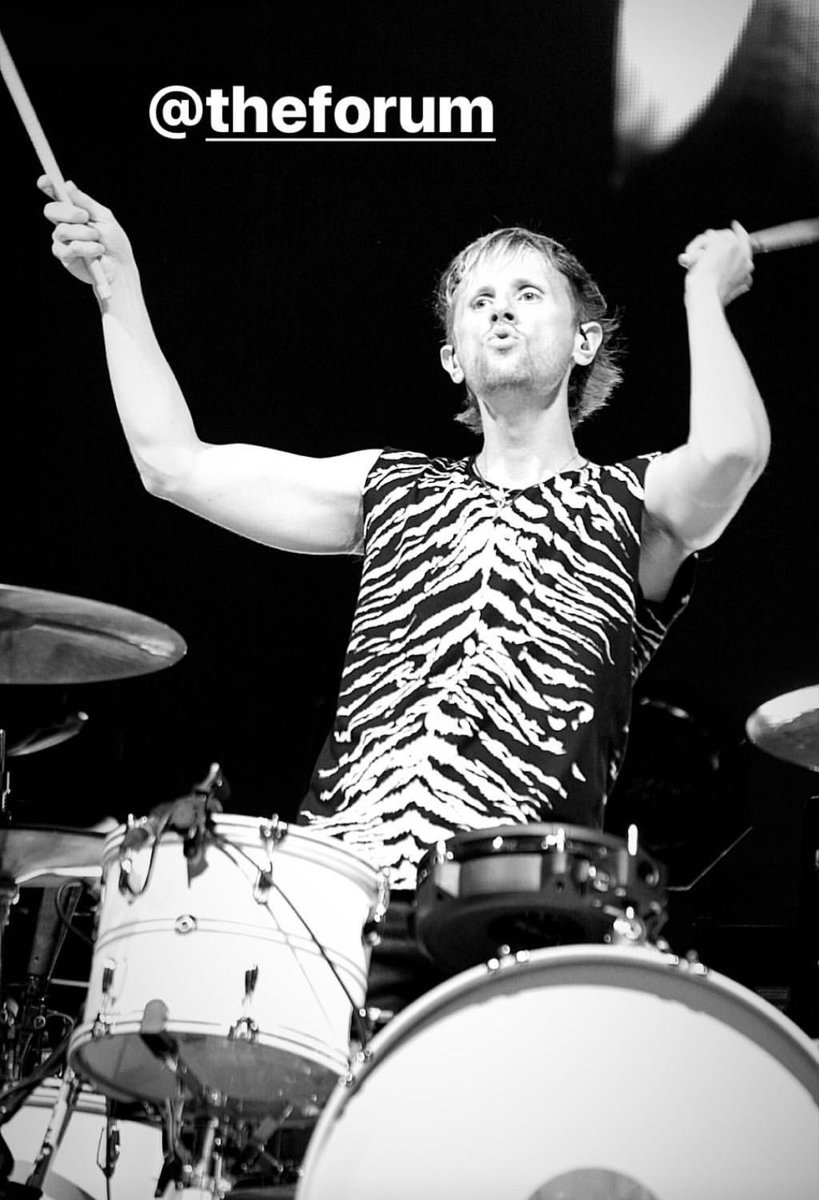 MusersOfMuse's tweet photo. Setlist y algunas fotos de Muse en @theforum, LA.
#MuseLA https://t.co/5Lsnx17LgZ