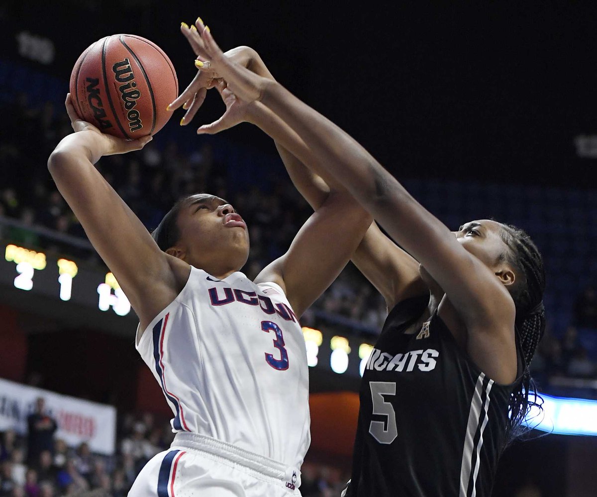 UConn women AAC champs dlvr.it/R0gwHh