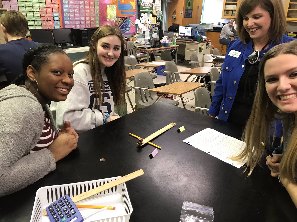 BartBuff's tweet image. Enjoyed sitting in and participating in the simple machines (lever) lab in Ms. Proffitt’s class this morning! Learning by doing. 😁 #yeahscience