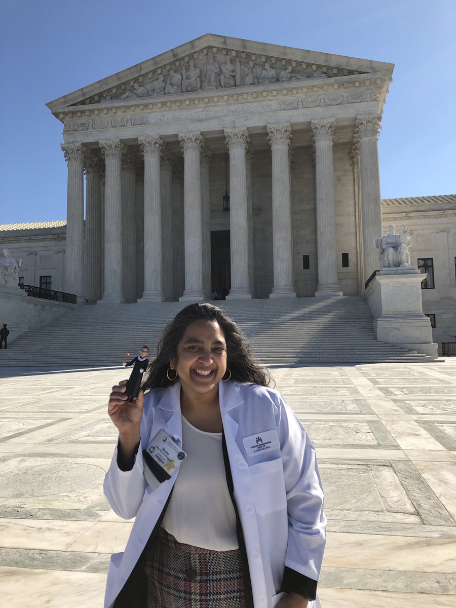 mpcohenmd's tweet photo. My personal heroes: RBG and Dr Stella Dantas #acogclc #acogaction #AccessIs ⁦@ACOGAction⁩ https://t.co/qSbekPE6qn