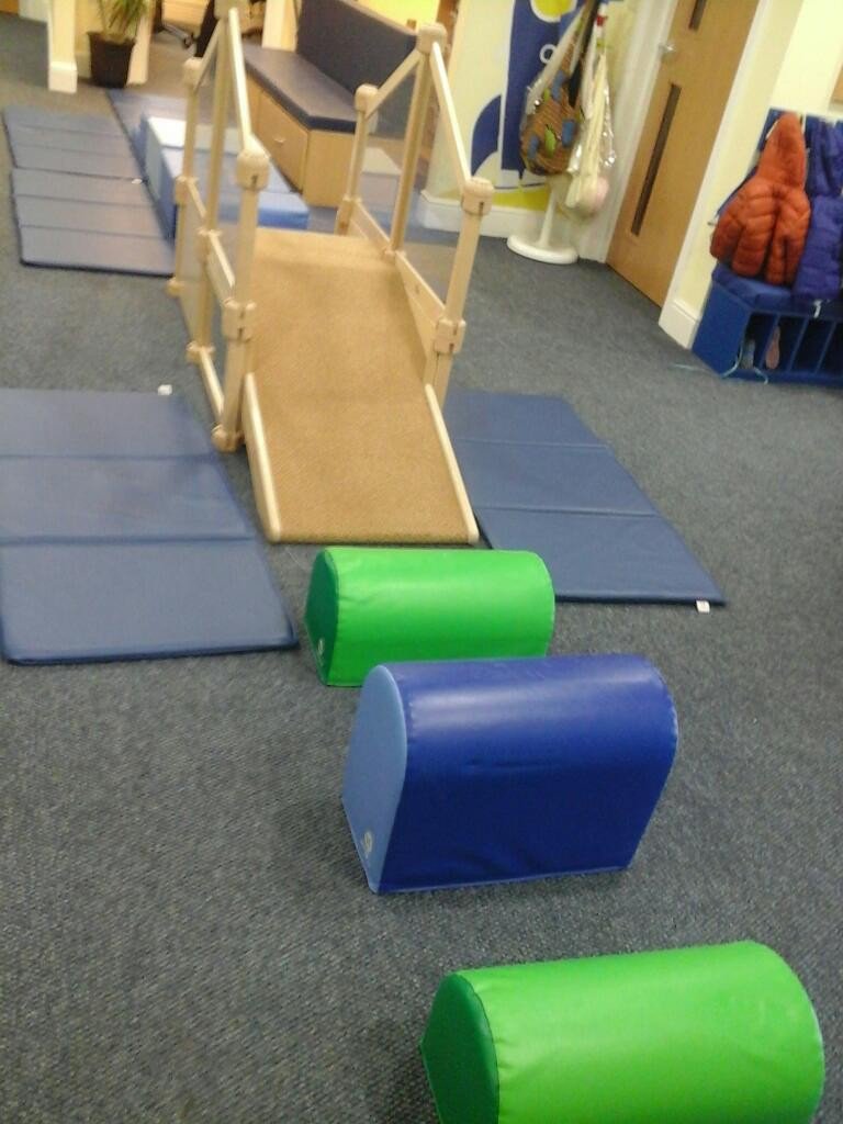 YellowdotNorthBaddes tweet media