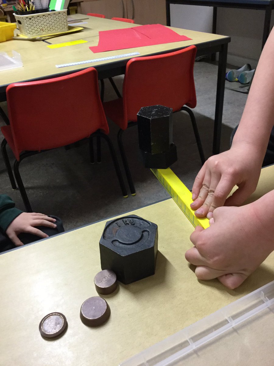 SpringCPS's tweet image. What material is the most rigid? Year 2 really getting into the thick of things during science class! #studyingmaterials #year2 #year2science
