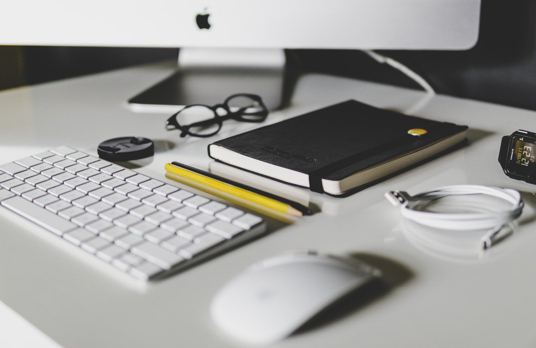 commscrowd's tweet photo. New on the #blog! 

Dissertation or journalist pitch? This month our junior #PR @katyaroseh shares the challenges she's faced balancing her 3rd year university commitments with a #freelance PR job.

https://t.co/kcVLW6miIq https://t.co/RTkhM5Km6L
