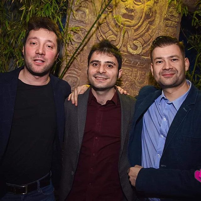 massimilianomez's tweet photo. #milan #event #apollomilano #apolloclubmilano #italianboy #instagood #instalike #likeforlikes #likeforfollow https://t.co/N0kDEmNIig https://t.co/Qj1j67joxd