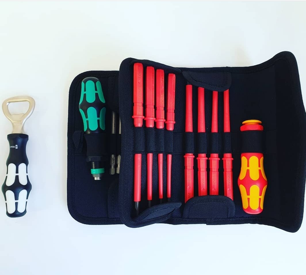 sortandtorque's tweet photo. Wera Calendar Kraftform VDE Screwdriver Set
Now £32.38 Inc VAT 🤪
Get yours today in store! Or give us a call on 0800 008 6861
#wera #beatoolrebel #toolrebels #weratools #getsorted #sortandtorque #guildford #vde #screwdriver #kraftform https://t.co/c5sfj7cY7S