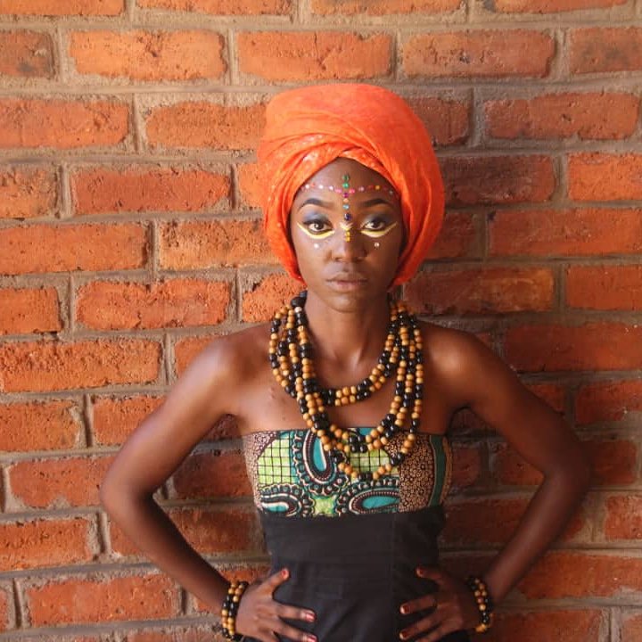 Vera_zw's tweet photo. Be different. Behind the scenes pics from hooked video shoot huge shout out to the team that made it happen
Photocred: @mrrebelofficial
Styling and body paint: @cassiendue
Make up: #MakeupbyB
#Hooked
#NewRelease
#musicvideo https://t.co/bSwI0LyUB5