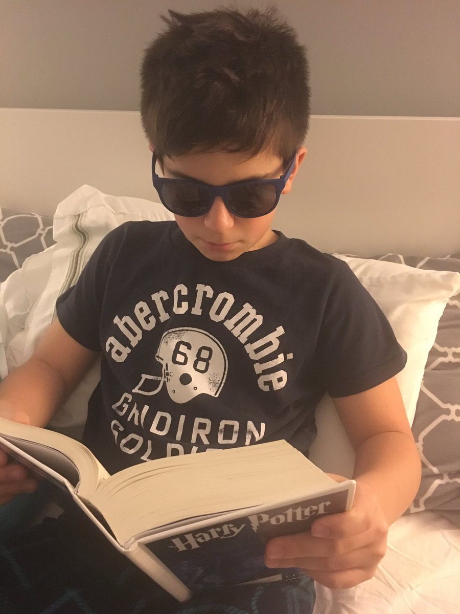 lMeire's tweet photo. @bascombbobcats , @GETCHEROKEEREADING, #CCSDKidsread , #CCSDreads, #GetCCSDreading, #haveyoureadtoday, #BascombkidsRead. “Get Caught Reading” Reading his favorite book wearing a sunglasses 🕶 https://t.co/NkLVOe0smA