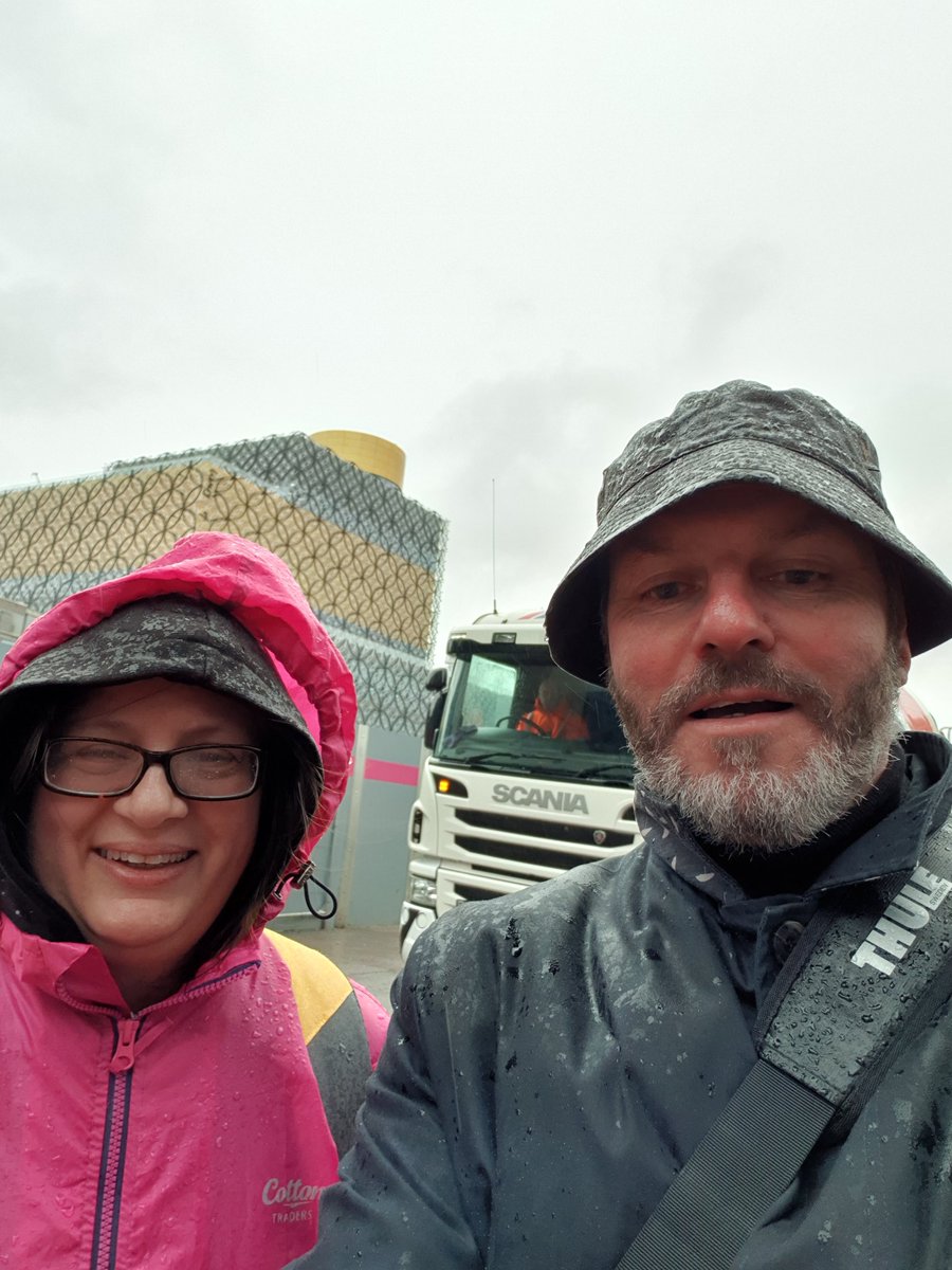 Gdmc_Block's tweet image. Looking forward to presenting @mbrocollege vision of vocational teachers' CPD through digital stories #Digifest19. Joined in the rain by @Mbro_EResources  - still smiling!