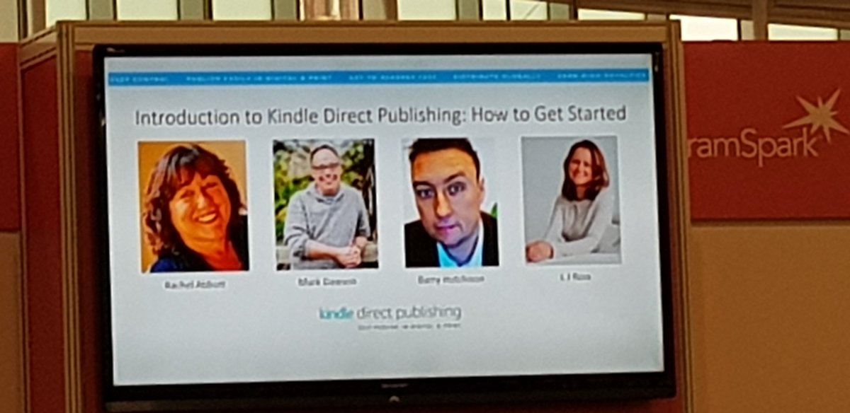 littledoorbooks's tweet photo. Our #MagnaCow #author @barryhutchison @LondonBookFair with @LJRoss_author chatting about #kindledirectpublishing No #tutus we're worn during this event
;0) Although Barry was sitting down at the time...#HighlandsAuthor @XpoNorth @HIEScotland https://t.co/62wF771bBl