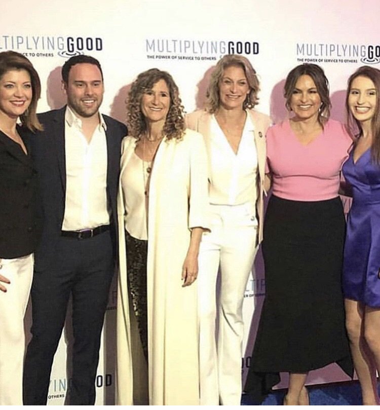 lindayanchuck's tweet photo. Congratulations @Mariska on your #JeffersonAward🏆 so well deserved❤️ #thankyouforallyoudo❤️ #thankyouMariska❤️ #beautifulinsideandout❤️ https://t.co/BI6J7poCsk