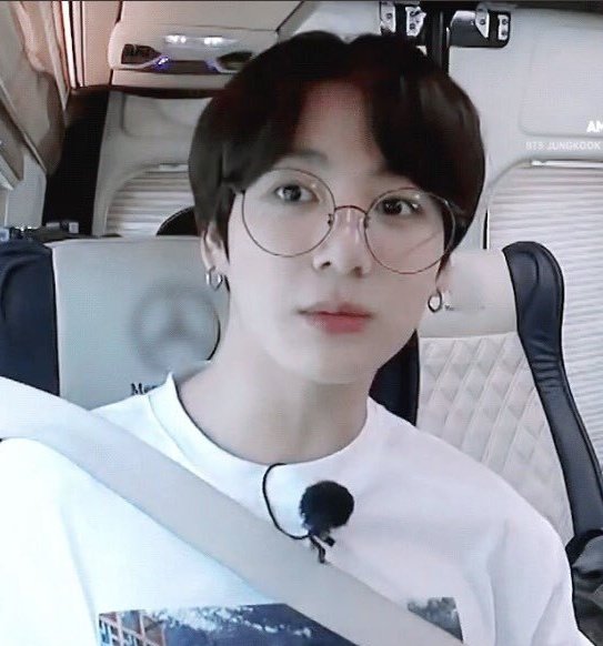 These were my fave run eps he was a pure BABIE THAT TIME PLS COME HOME :((