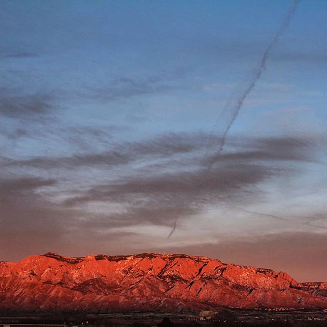 PureNM1912's tweet photo. 📸 @ga_annette_ Every mountaintop is within reach if you just keep climbing. .
.
.
#abqphotos #ignewmexico #igersabq #ig_divineshots #nmoutdoors #NewMexicoTrue #nmgrammers #beautiful_newmexico #TravelNewMexico #igsouthwest #nminstagramers #nm #visitab… https://t.co/iteMoKY8jB https://t.co/GzwStEgk8h