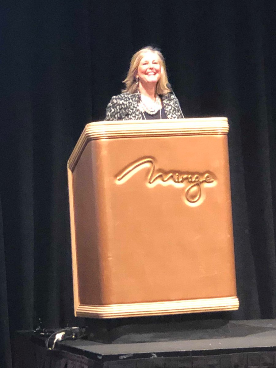 DolceDays's tweet photo. FRA Conference Co-Chair, Leslie Schmidt #NCURAFRA2019 https://t.co/McRjAYtwit
