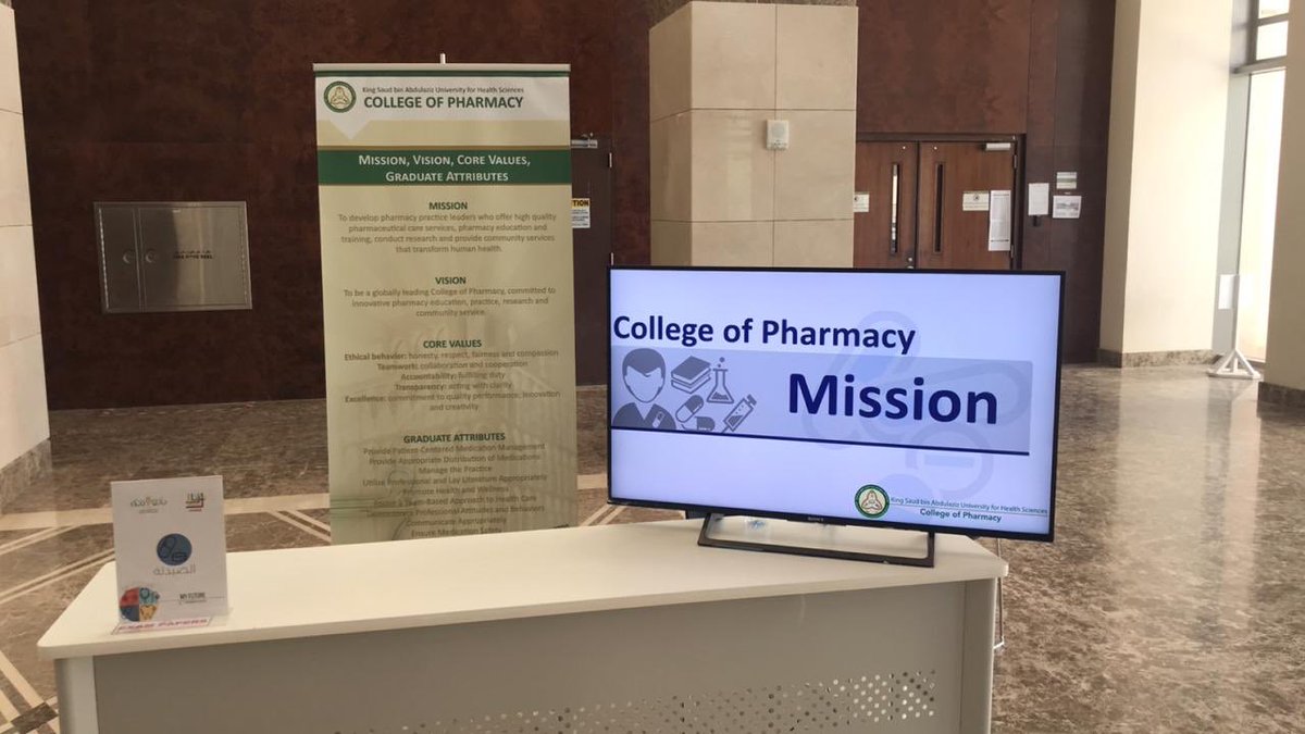 KSAU_HS_COP's tweet photo. مشاركة كلية الصيدلة في برنامج #أرشدني الذي يهدف الى تعريف طلاب كلية العلوم الصحية بالمسارات والتخصصات المختلفة 

@StudentsofKSAUH @Arshidnyksauhs https://t.co/sMvLgM76Il