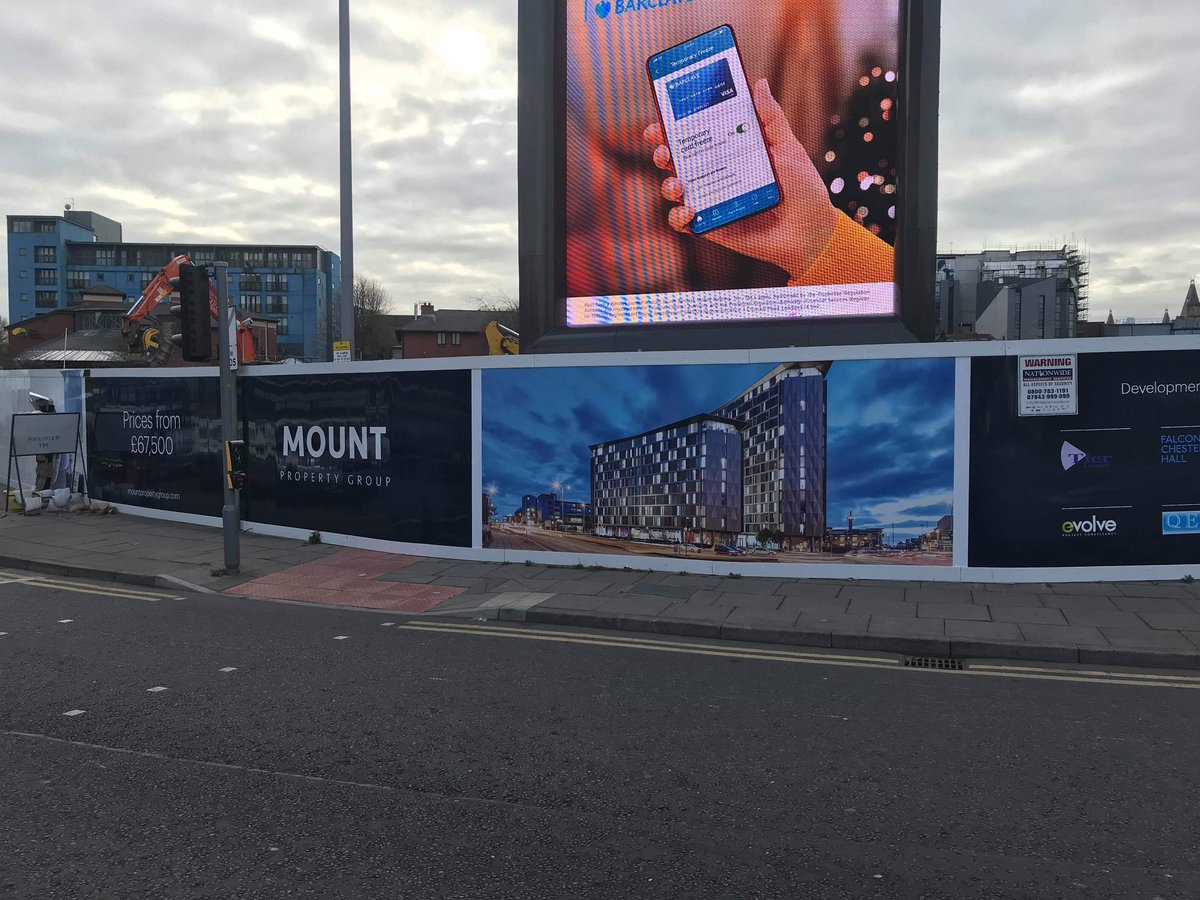 LinksSigns's tweet photo. Have you seen our #HoardingGraphics out and about? We specialise in producing eye-catching hoarding graphics for your development project guaranteed to grab the attention of passers-by: contact us today to find out more! 😊 https://t.co/T76dcpHMfD https://t.co/Ig9SxqegcZ