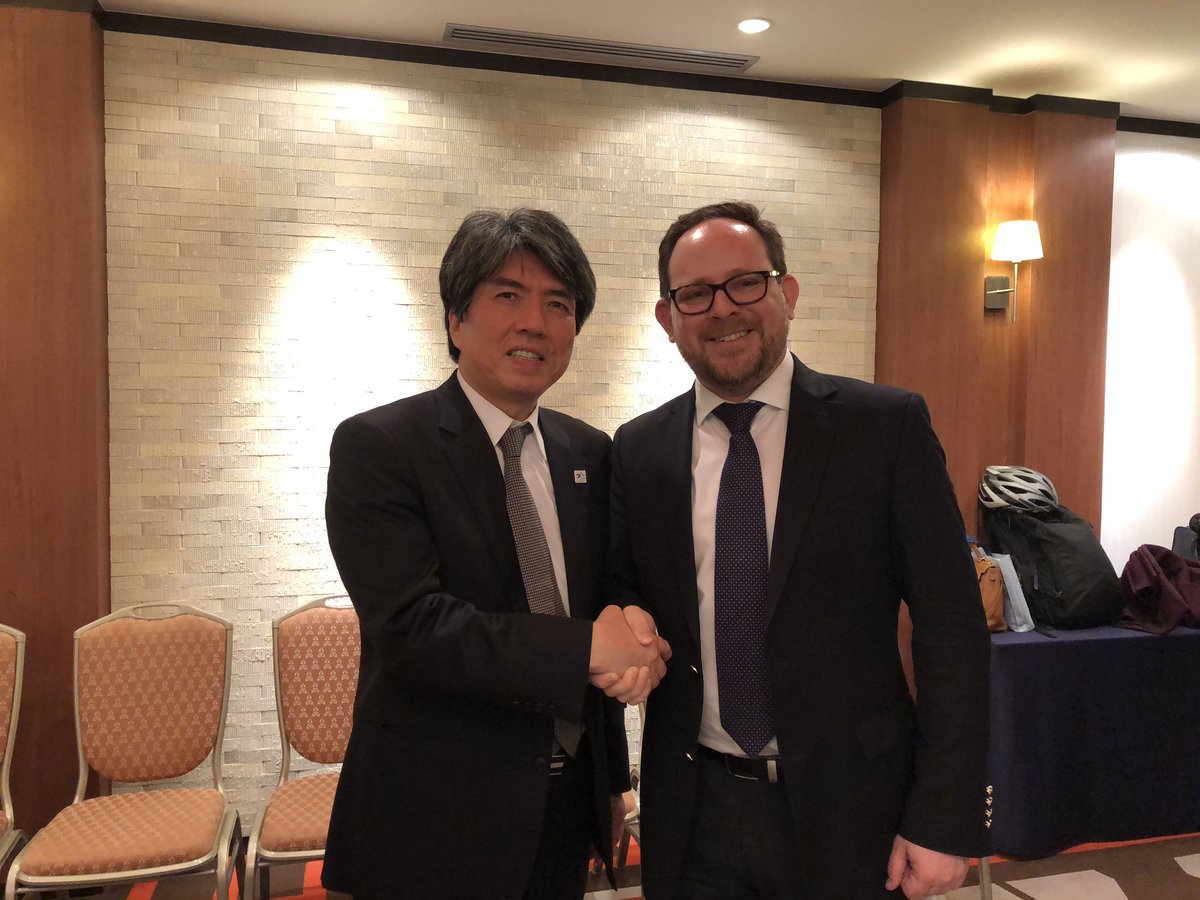Andrej_Zwitter's tweet photo. Discussing future collaboration in #datascience & #datability with Prof. Genta KAWAHARA, vice president of global engagement @osaka_univ_e - exciting plans ahead with @univgroningen #lastingpartnership of 150 years between our institutions. @CIT_RUG @CampusFryslan @cognigron https://t.co/qrlDrqtmDt