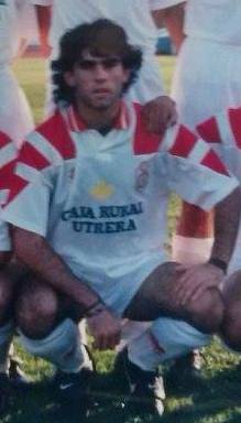 dxtutrera's tweet photo. Un día como hoy…12  marzo 1995
 El CD Utrera ganaba al  Montilla 1-0 (J. 32  3º ) consolidando el 2º  puesto 
Gol de Fajardo (foto)
Jugaron Isidoro, Quique (Juanma), De la Rosa, Carretero, Ulises, Rodri, Peñuela, David de Dios, Chesco (Loren), Santaella y Fajardo https://t.co/1HmP17Edks
