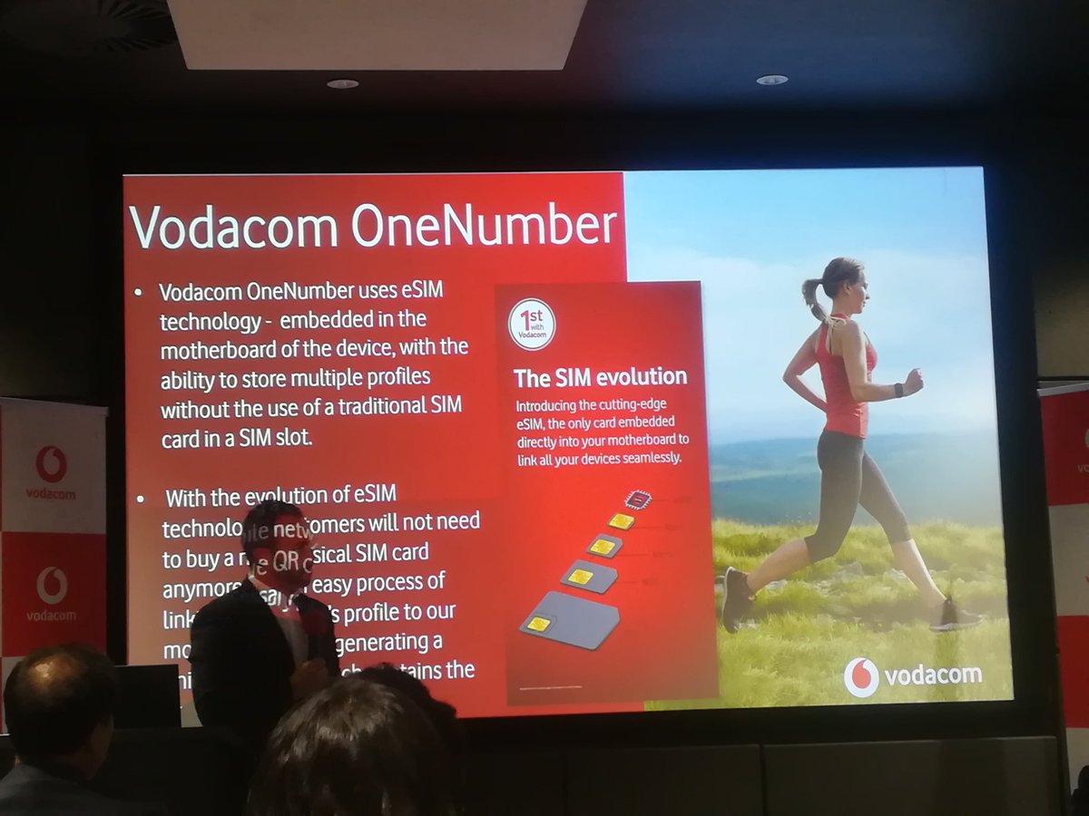 mane_mpi's tweet image. Using the newly launched @Vodacom #OneNumber, it will allow consumers to keep the same number across device and wearable @SamsungMobileSA @ReporterStar
