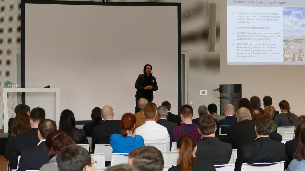 HOLM_Ffm's tweet photo. Impressionen der Last Mile Logistics Conference 2019
#lastmilelogistics #holmffm https://t.co/BFWMp1K35y