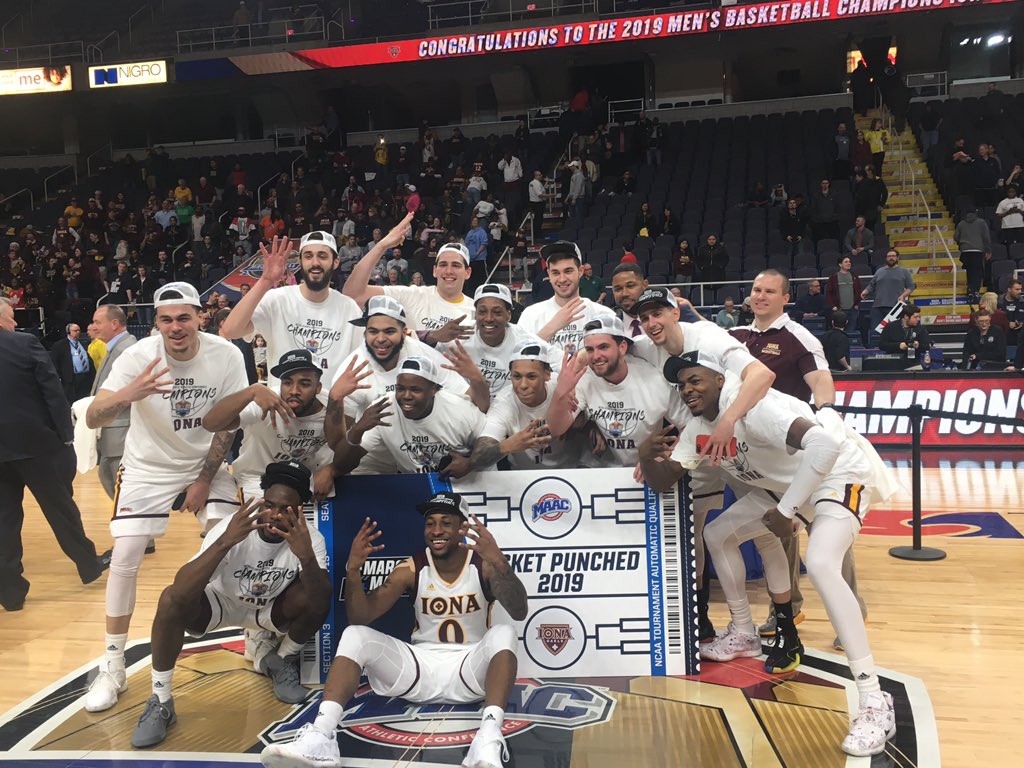 ryanmcfadden_'s tweet photo. The story may sound the same, but history certainly changed with @IonaGaelsMBB becoming the first @MAACSports school to win a conference title. https://t.co/ZwVYNZ7EUp #ICMBB #MAACHoops19 https://t.co/yS7QtTxe4e