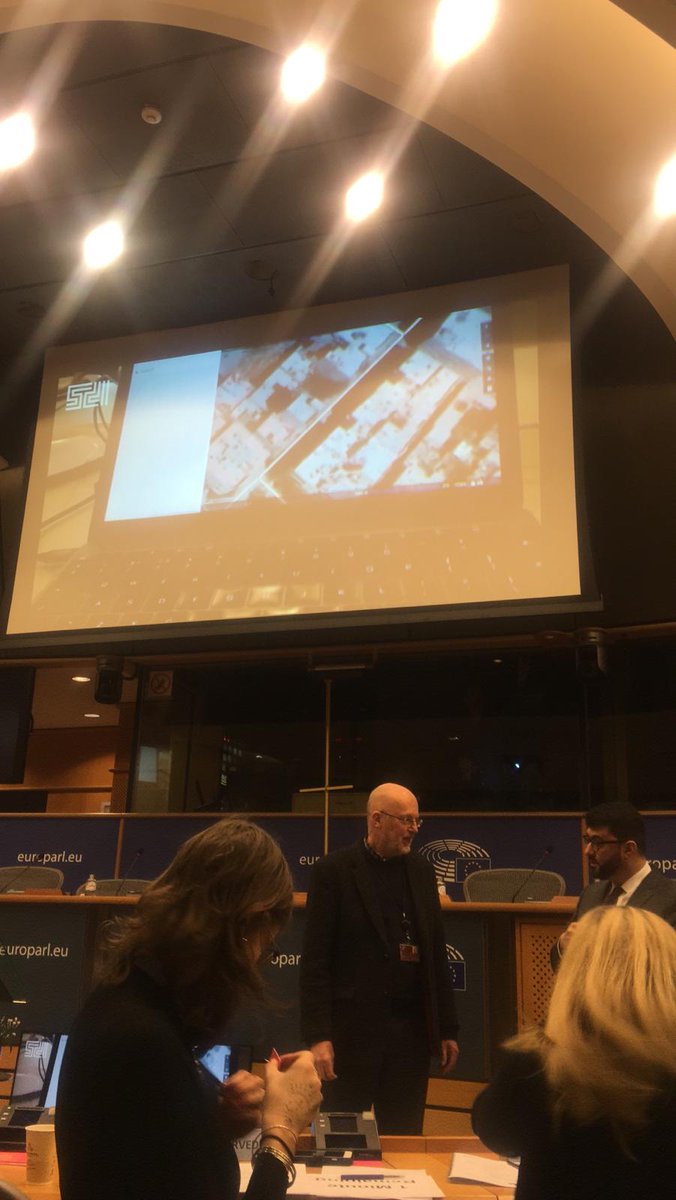 yara16097's tweet photo. Today at #SyriaConf2019 in #Brussels @tameememam  presented our initiative #mapsforsyria trying through which to create a map for Syria by Syrians themselves where their rights are protected and their agency is no longer ignored or questioned #Mapsarejustice #SyriaDigitalLab https://t.co/850SzeqdbA