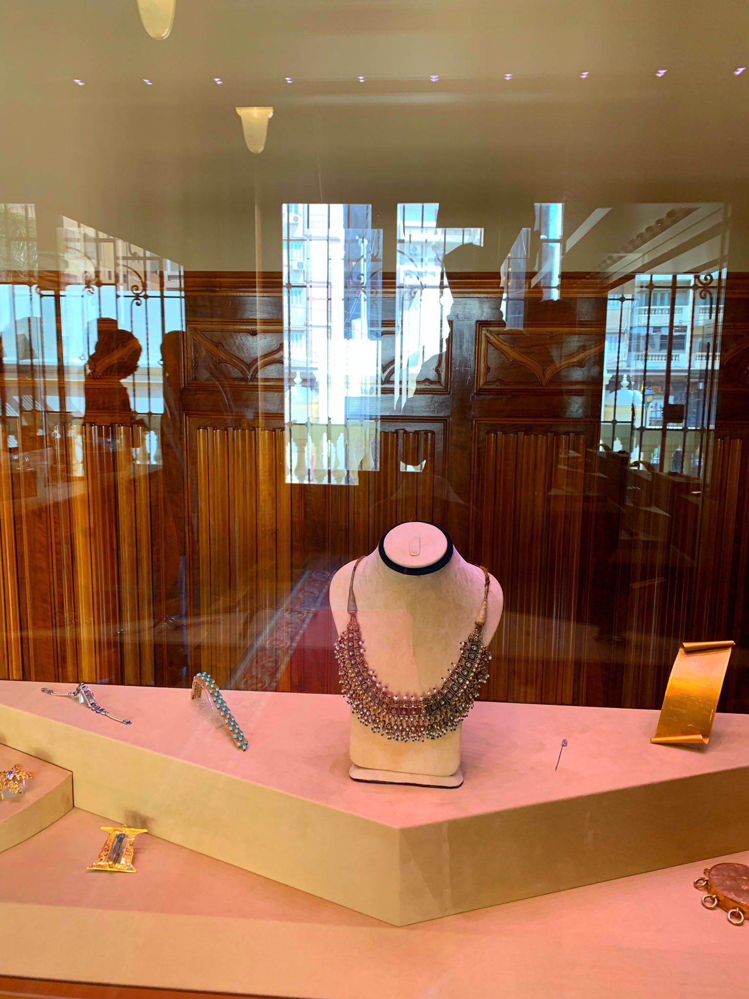 معلومات سريعة عن "متحف المجوهرات" بمصر_صحيفة الديرة