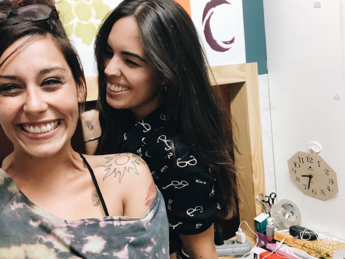 AnDreaD94's tweet photo. Felicidades a la @Golosaa21 más HERMOSA que existe en el mundo entero! Te quiero amiga, hoy y siempre ❤️ https://t.co/8M6dA4vtwL