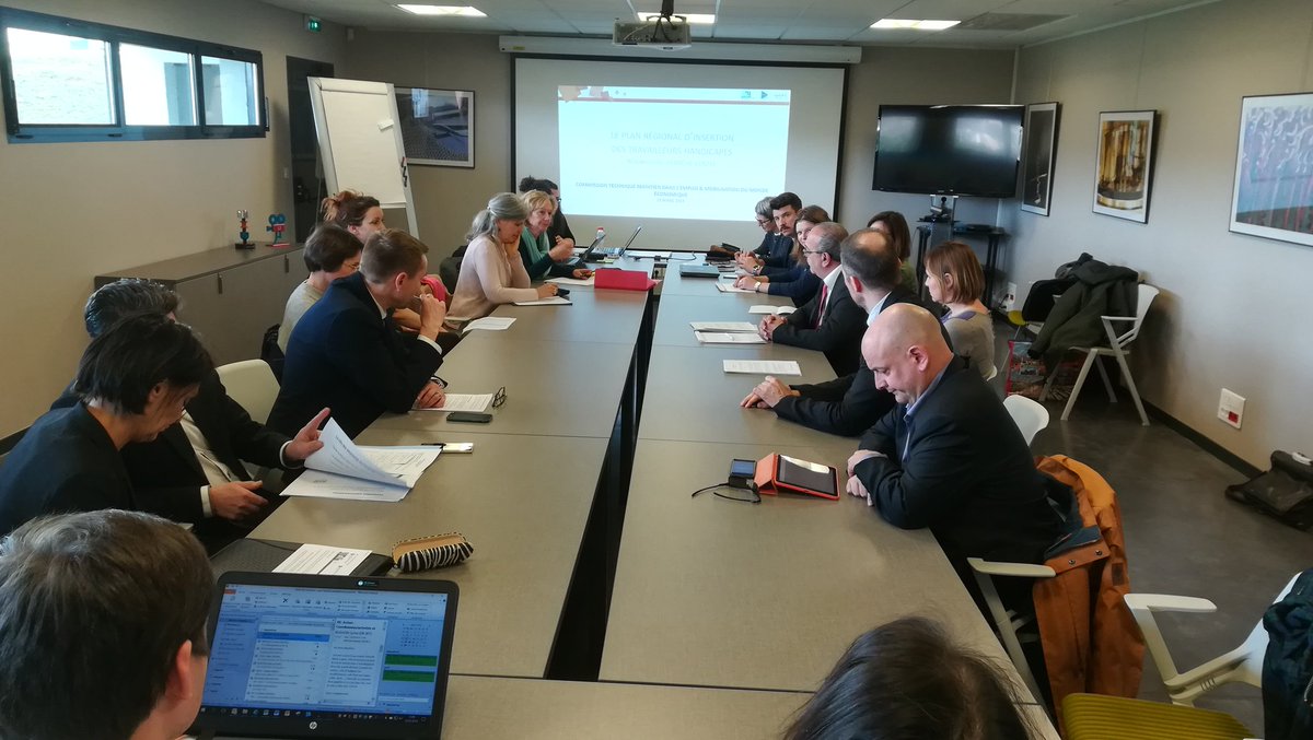 🚨 Aujourd'hui, conférence de presse sur #Duoday2019 avec <a href="/arsbfc/">ARS BFC</a> <a href="/Agefiph_/">Agefiph</a> @UNEA_France <a href="/Cheopsconseil/">CHEOPS</a> #Direccte #CapEmploi #Adaptea #Prith chez <a href="/uimm_fc/">UIMM Franche-Comté, La Fabrique de l'Avenir</a>
Ensemble pour une société plus inclusive.
📅 Rendez-vous le 16 mai 2019 👍