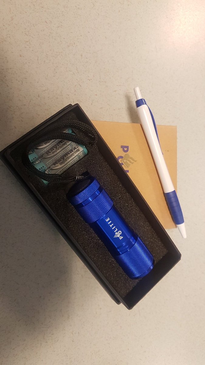 Wijkagent Myrna Sepers tweet media