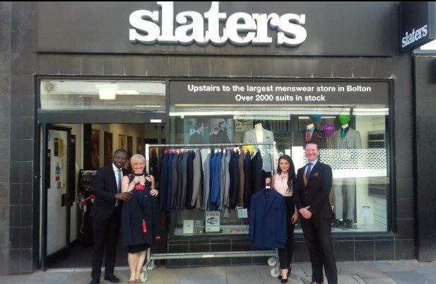 BLGCofficial's tweet photo. A HUGE thank you to @Slaters1973  for the second year running supporting our #OnceUponAProm initiative and donating some amazing, brand new suits to ensure our Young People can go to the ball! 🕺💃Your generosity is appreciated by our Young People more than words can say! https://t.co/jQROv7MVTj