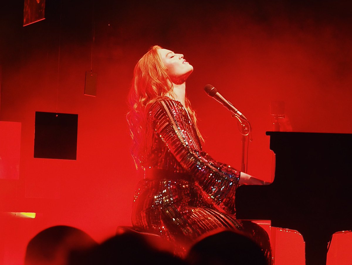 YesZebra's tweet image. Last night #SoldOut @RoundhouseLDN @FreyaRidings was 🔥🔥🔥 

@MoJo03 @OlympusUK #FreyaRidings #RoundHouse #LiveMusic