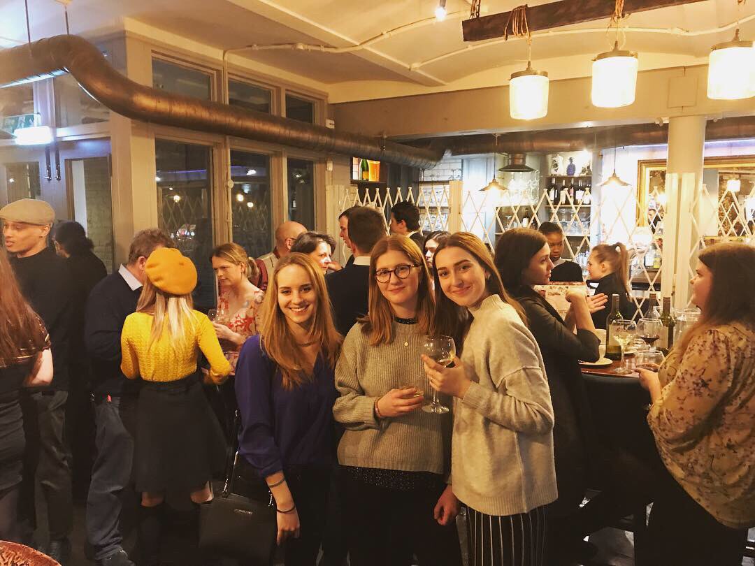 A massive thank you to every #greenwichstudent , lecturer and alumni who came to catch up at the @pr.fraternity annual networking event! 💜 We had an absolutely amazing time and we created so many connections! 👥