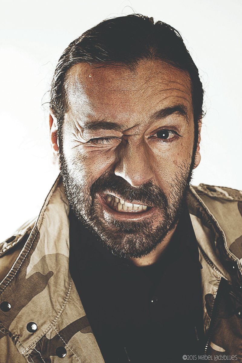 IlegalesRock's tweet image. Un año más abatidos, pero seguimos erguidos. 
¡Va por ti, Jandro!