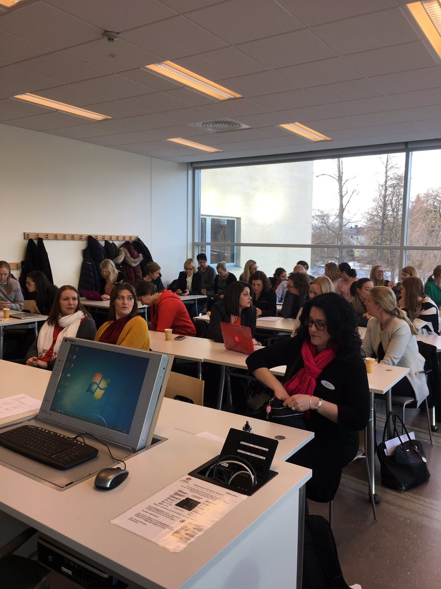 Nu har vi 28 nya sva-lärare som genomfört sina muntliga redovisningar i sva-utbildningen #solskol Stort grattis till er alla💕💕