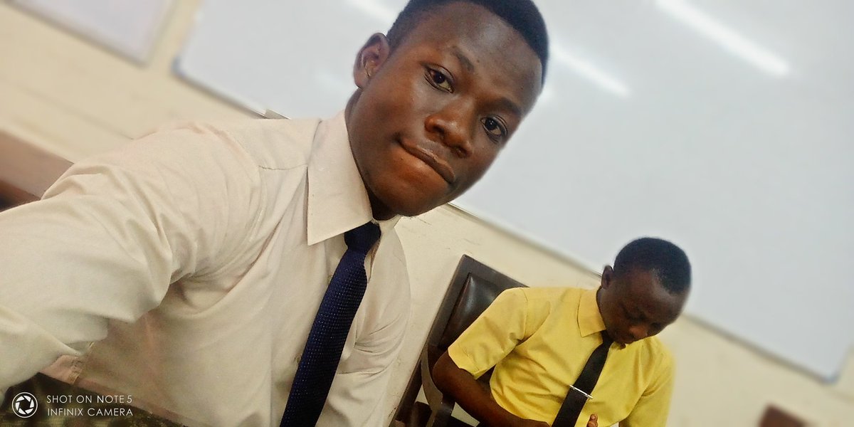 OEOlatunde's tweet photo. Today March 12, 2019, I resume back to school for my last semester as undergraduate.
I was busy writing down some piece when my colleague Comr. @mojola_ileri took this snapshot.

#FYB.
#MyUndergraduateYears. #HIM.
#BackBoneOfMedicalPractises. #HIMProfessionals. #DrivenByData. https://t.co/JXBuc2rxEE