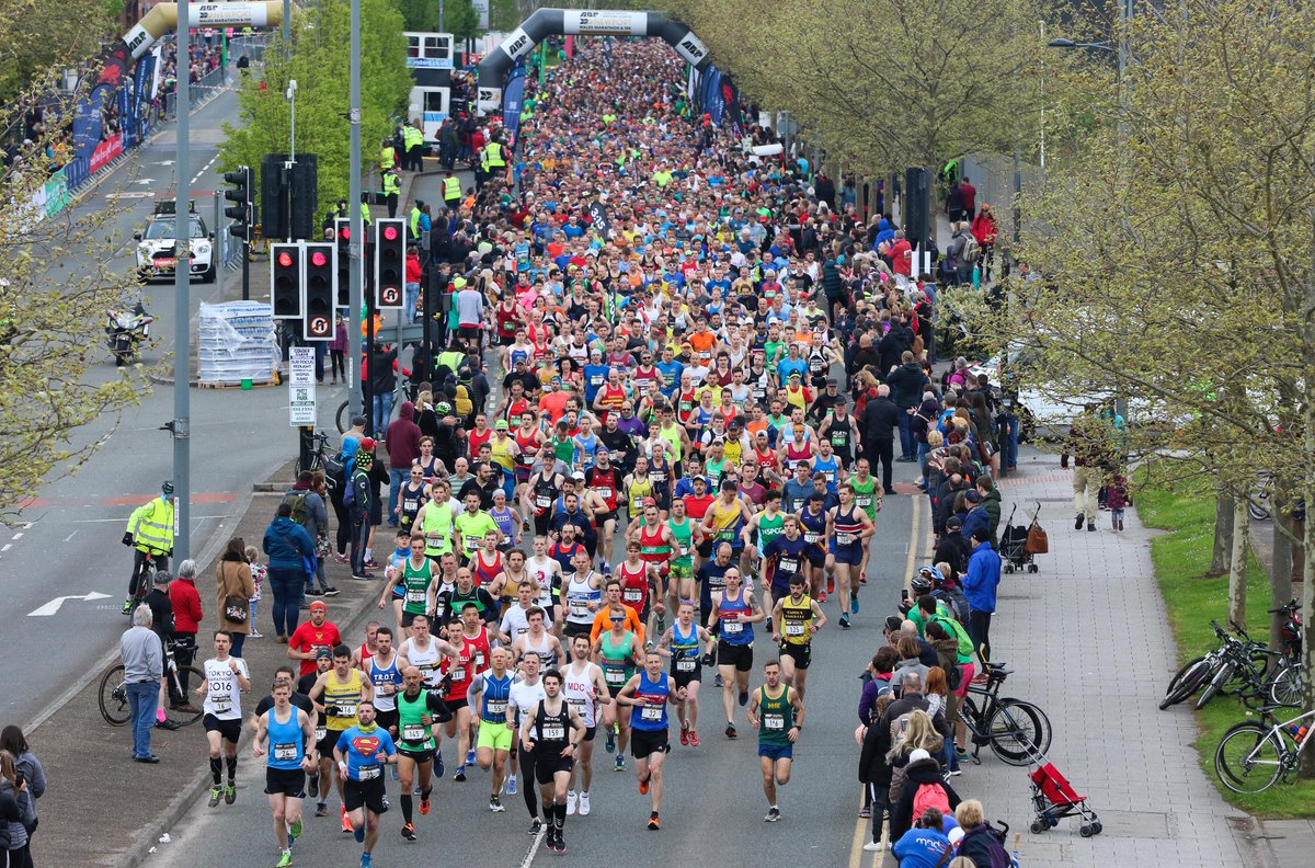 NewportWales262's tweet photo. We can't wait for our second year on Sunday 5th May 🧡

Have you signed up yet?
Marathon entries 👇https://t.co/GOFDHzL0sw
10K entries 👇https://t.co/ZwZKndSRRD
Family Mile entries 👇https://t.co/wPEZsg5IVP

#Newport262 https://t.co/VTHiRUkGqq